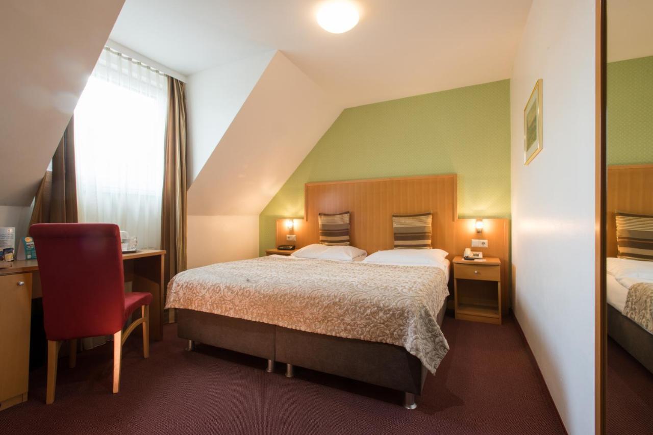 Hotel Geyer Клагенфурте Экстерьер фото